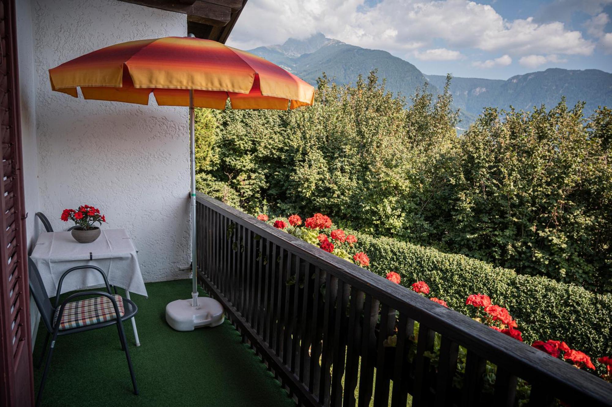 Villa Ladurner Dorf Tirol Exterior foto